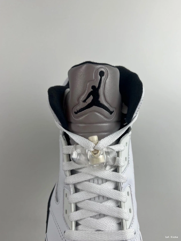 1st Kicks BLACK' AIR JORDAN DD0587-110 5 RETRO 'WHITE 0721